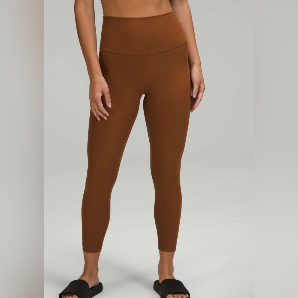 Lululemon Align Ribbed HR Legging in Roasted Brown Size 12